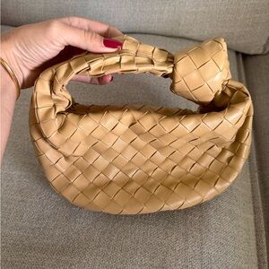 Bottega Veneta Mini Jodie color Almond
